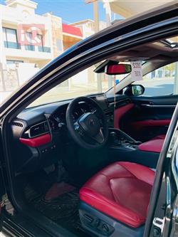 تۆیۆتا کامری